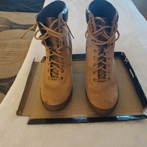 Timberland Tan Heeled Boots